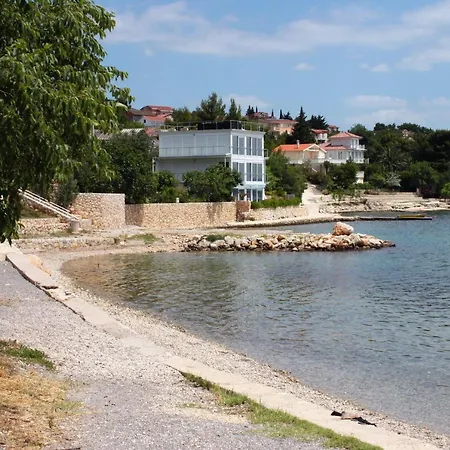By The Sea Maslenica, Novigrad - 6568 贾塞尼采