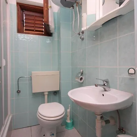 Apartment By The Sea Maslenica, Novigrad - 6568 Jasenice (Zadar)
